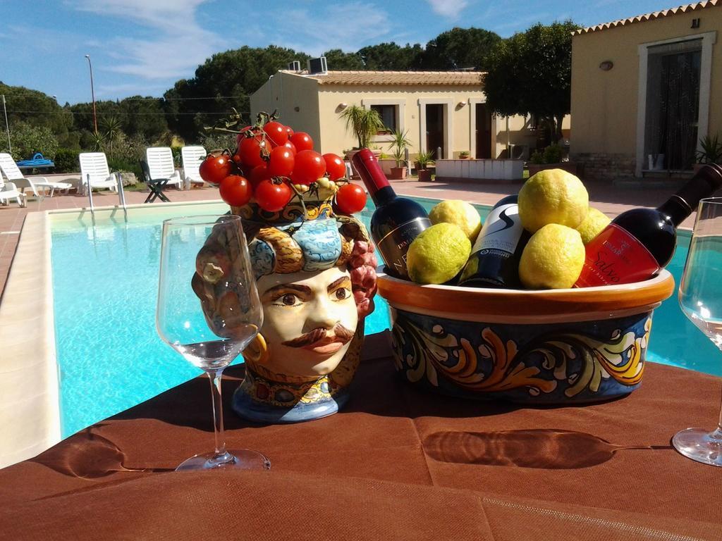 Locanda Rurale Santa Marta アヴォラ エクステリア 写真