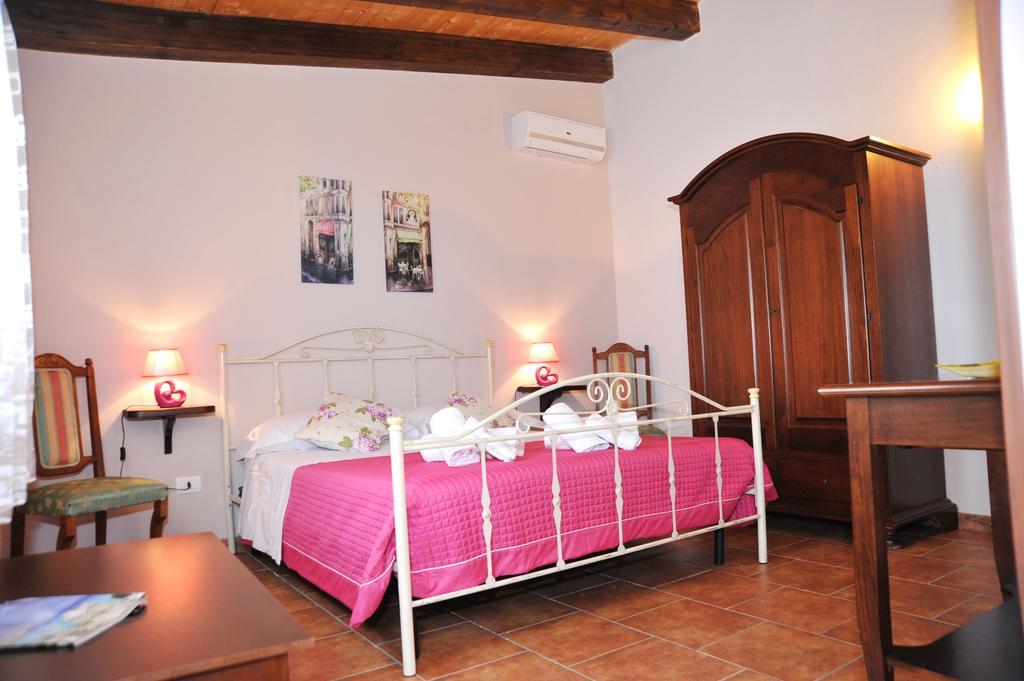 Locanda Rurale Santa Marta アヴォラ エクステリア 写真