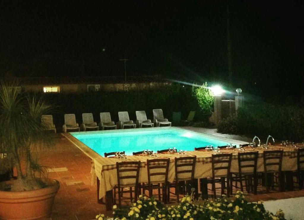 Locanda Rurale Santa Marta アヴォラ エクステリア 写真